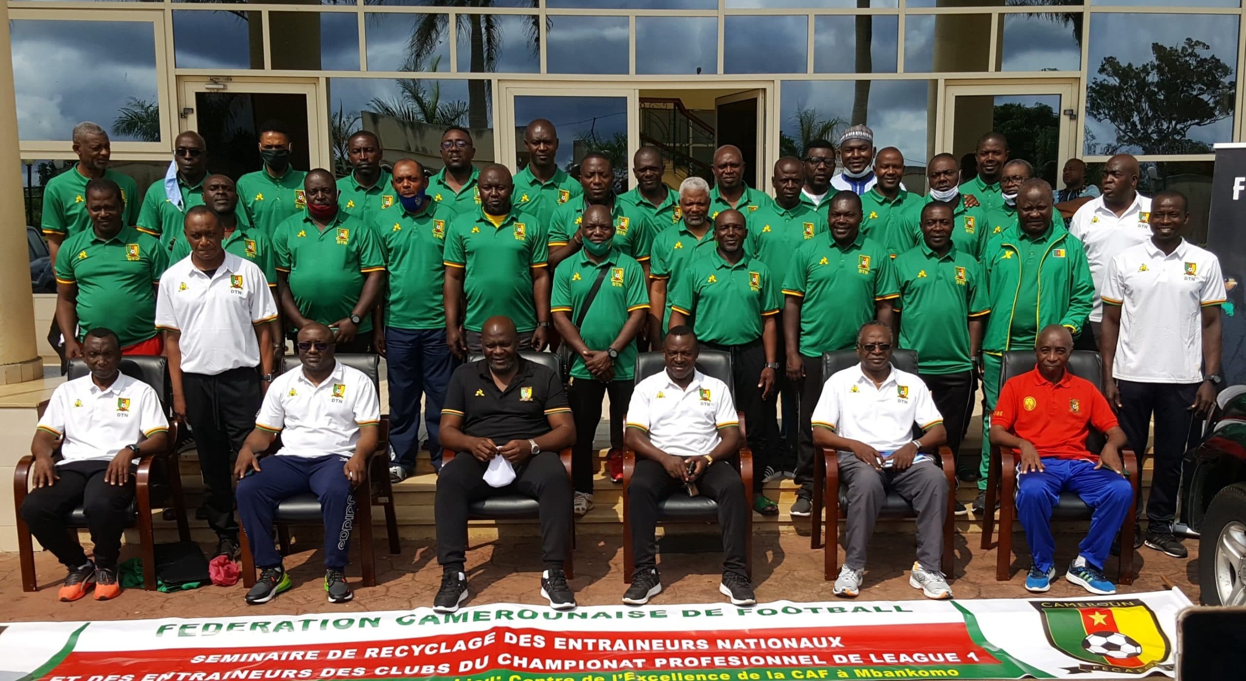 FECAFOOT : Fin du stage de remise à niveau des entraîneurs d’élite.
