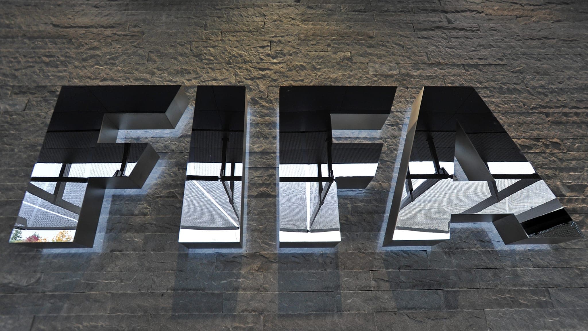 La FECAFOOT distribue les fonds FIFA Covid-19 aux amateurs