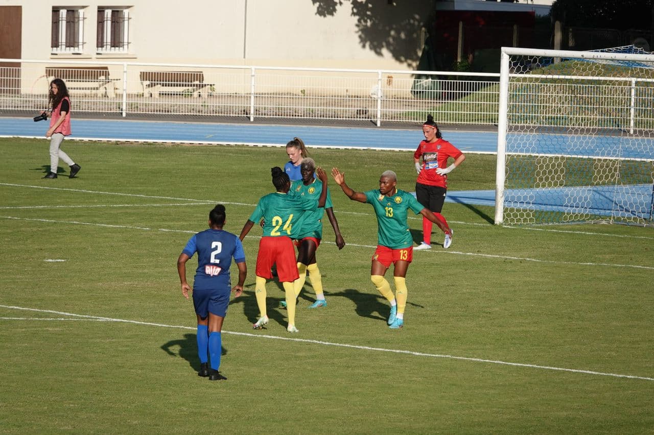 PREPARATION DE LA CAN FEMININE MAROC 2022 : LES LIONNES INDOMPTABLES ACHEVENT LEUR STAGE EN FRANCE PAR UN FESTIVAL DE BUTS