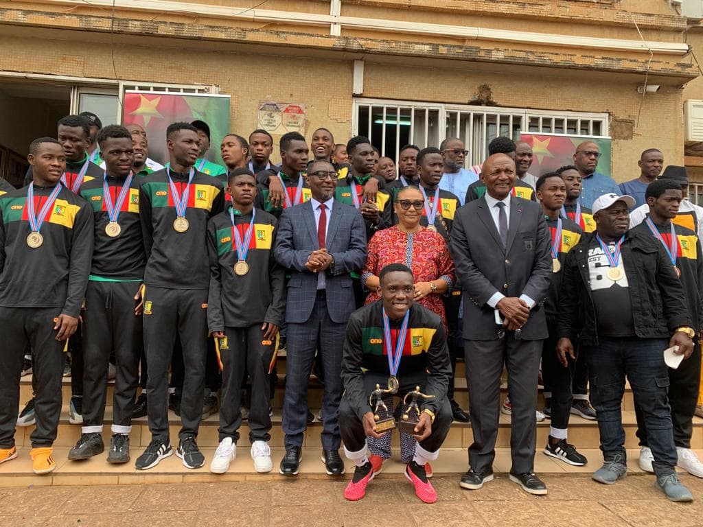LA FECAFOOT CELEBRE LES LIONS U20 MEDAILLES D’OR AUX JEUX DE LA FRANCOPHONIE 2023