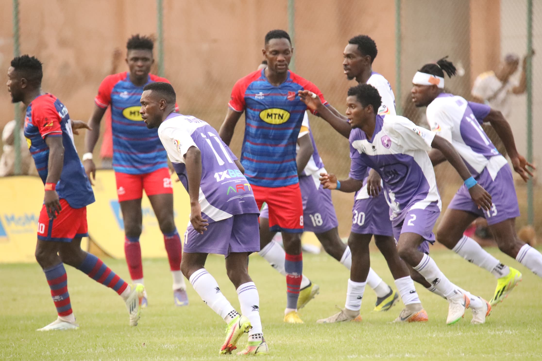 MTN Elite One 2024-2025 : A Yaoundé, les fans ont vécu un dimanche après-midi fou fou foot ! ! !