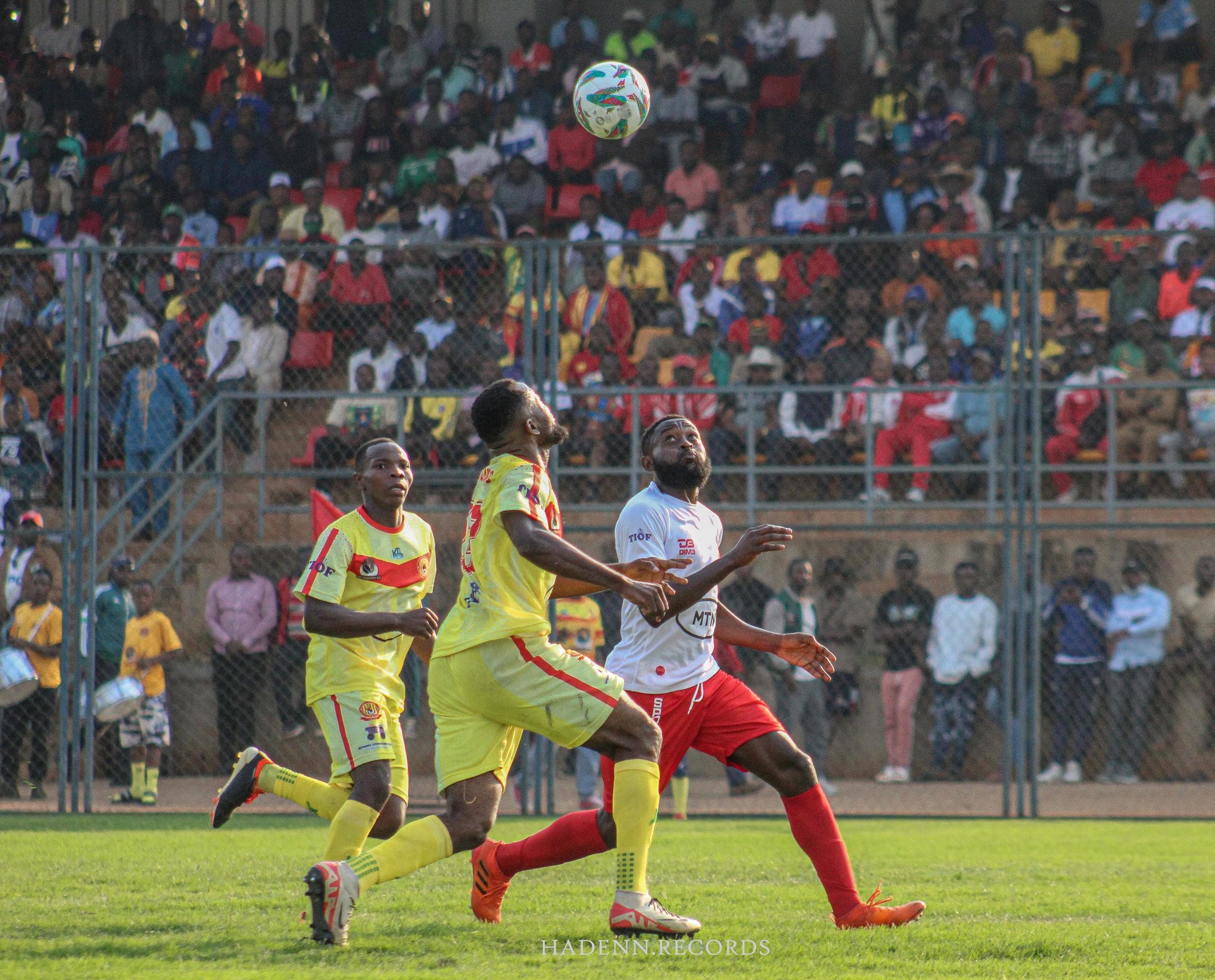 VOICI LE PROGRAMME DES MATCHS AVEC OFFICIELS DE LA 5ÈME JOURNÉE DE MTN ELITE ONE 2025-2026
